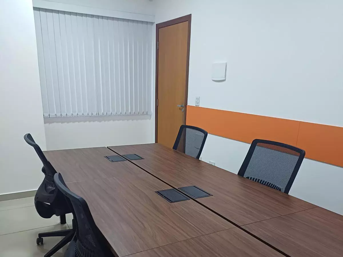 Sala privativa - 6 pessoas (1)